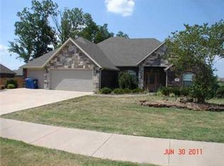 2308 SW Chinquapin Ave, Bentonville, AR 72713