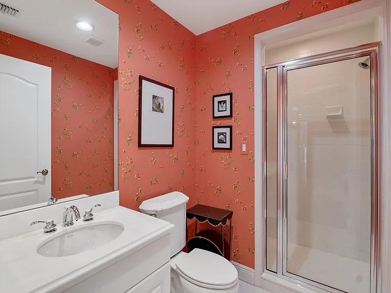 9013 Somerset Bay Ln #201 — Photo 18