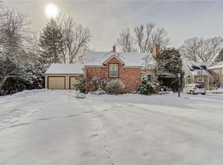 303 Ashbourne Rd, Rochester, NY 14618