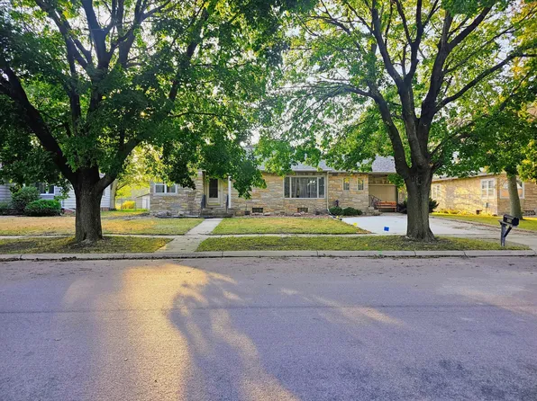 409 N Prairie St, Sherburn, MN 56171