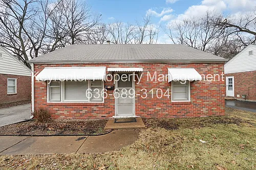 1045 N New Florissant Rd Photo 1