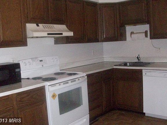 2nd image of 4613 Mayhunt Ct