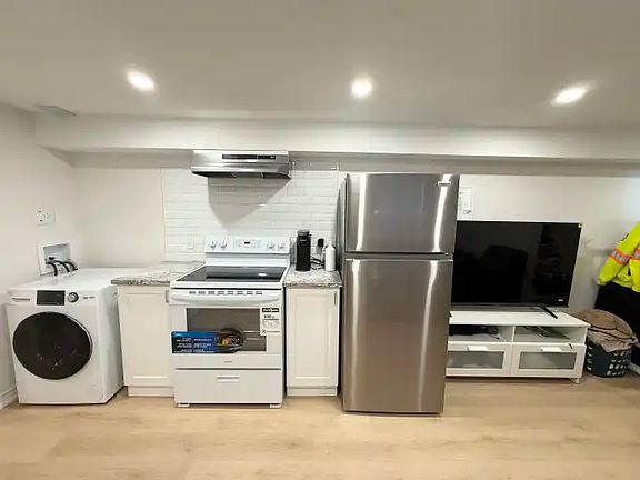 3rd image of 11 Scott St #1A
