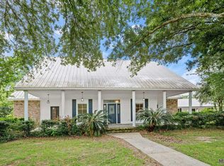 43055 Norman Dyer Ln, Gonzales, LA 70737