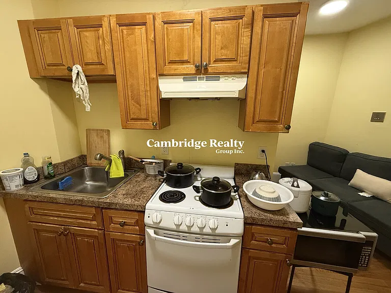 55 Park Dr #2T — Photo 2