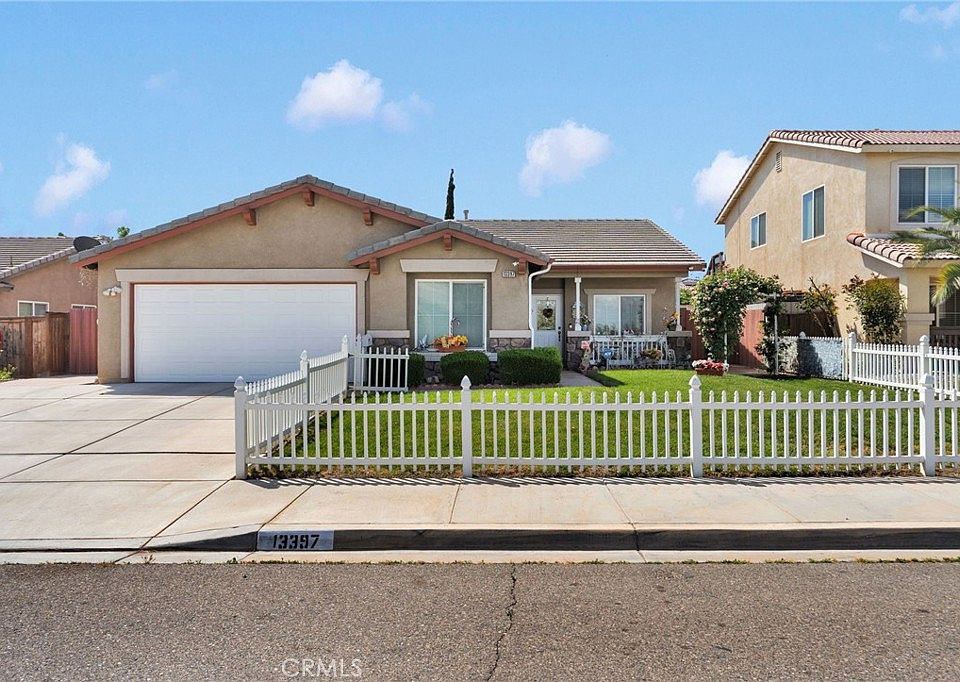1st image of 13397 Earlegate St