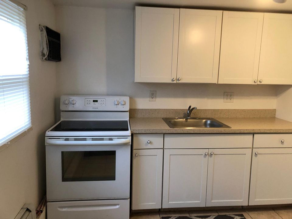 1st image of 99 Stewart Ave