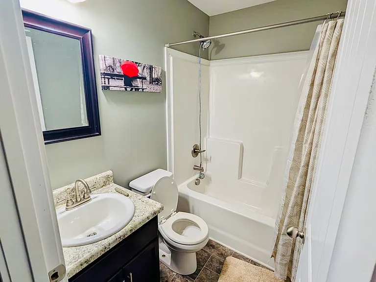 745 Inver Ln — Photo 21