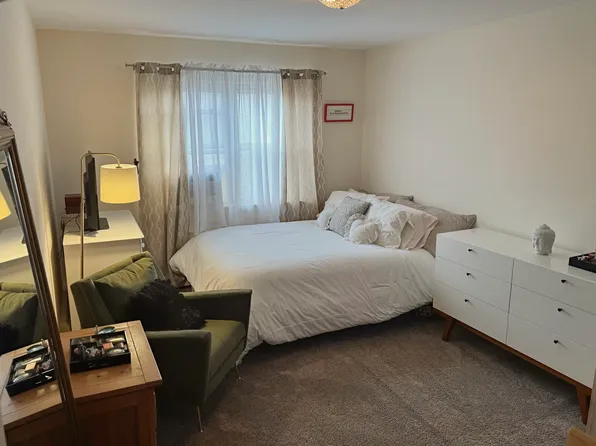 90-28 83rd Avenue image 11 of 17