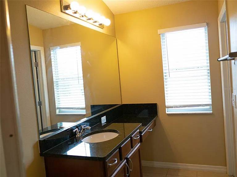 12636 Carlby Cir — Photo 14