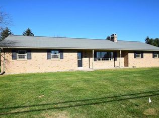 5171 Memorial Rd, Schnecksville, PA 18078
