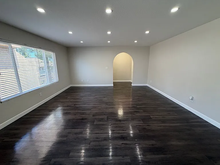 7720 Crescent Ave — Photo 21