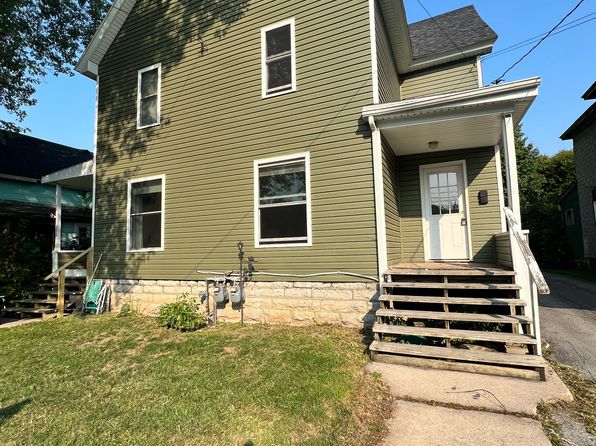 634 Lansing St