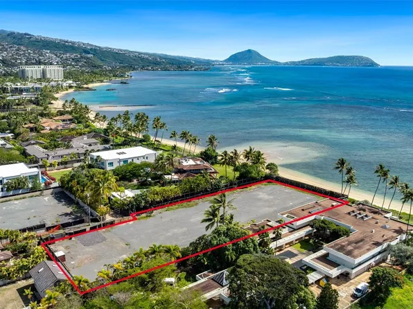 4767 Kahala Ave, Honolulu, HI 96816