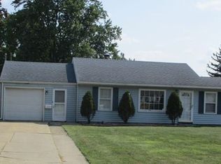 409 E College St, Kewanee, IL 61443