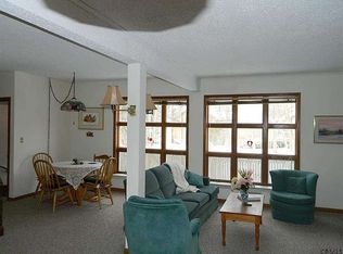 634 Upper Glen St, Queensbury, NY 12804