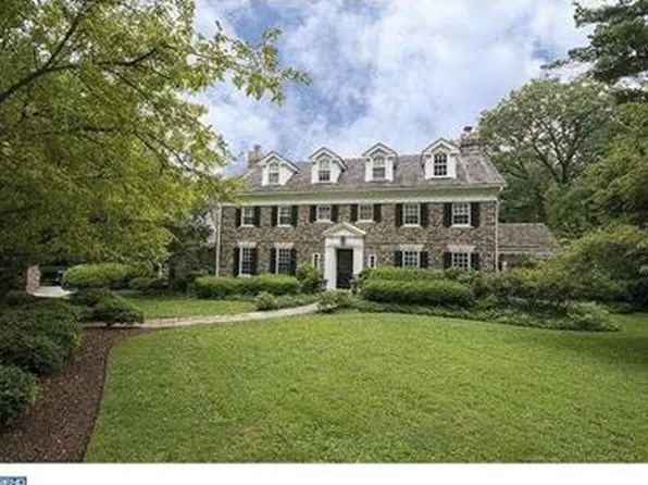 1253 Ridgewood Rd, Bryn Mawr, PA 19010