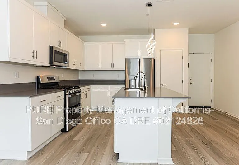 335 Sweet Pl — Photo 7