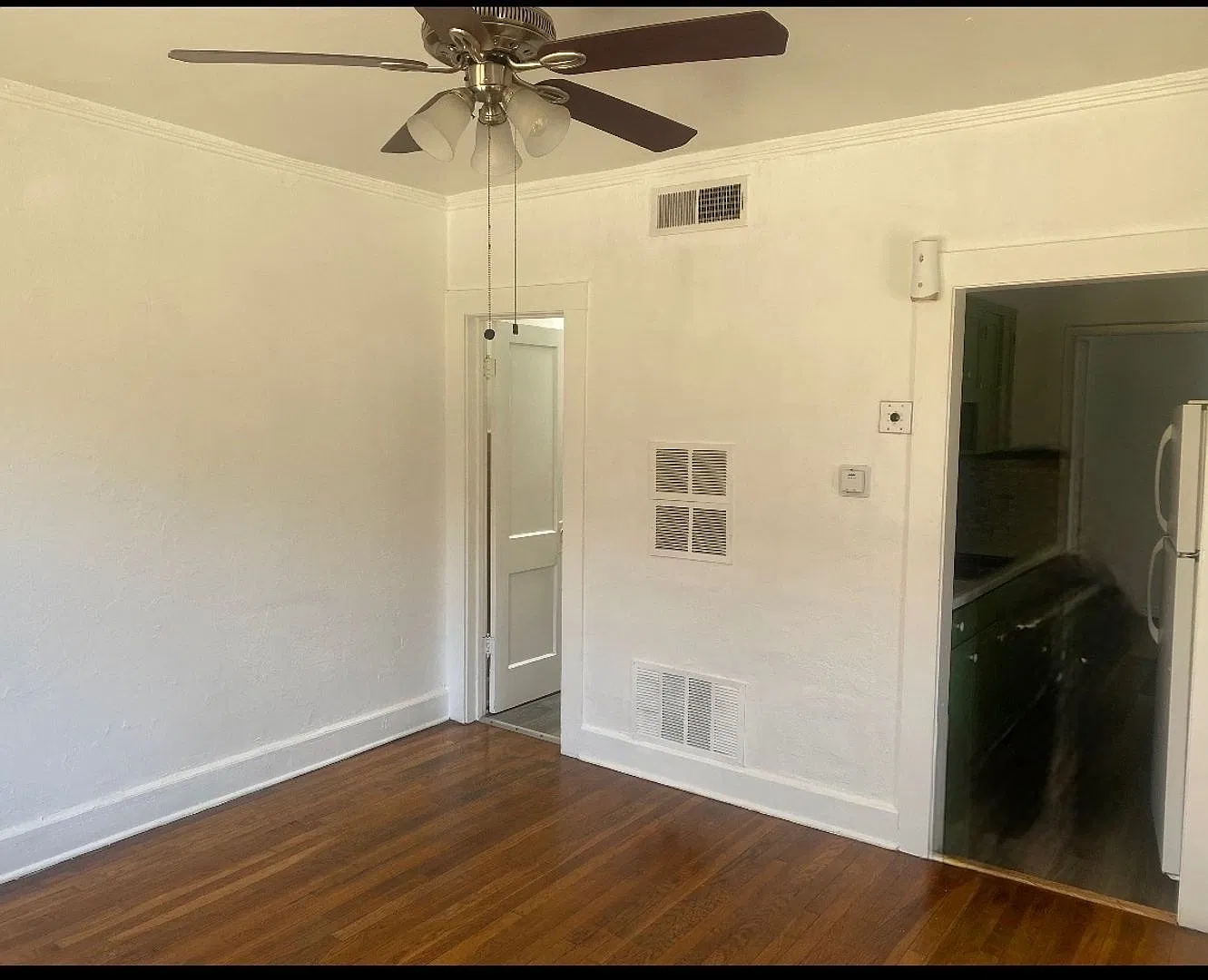 Beautiful central, fully remodeled guest house 1 bedroom - 1 bath — Photo 2