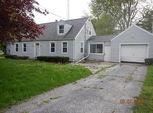 1590 S Main St, Clyde, OH 43410