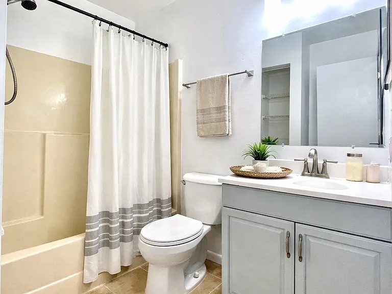 2734 62nd Ave N #3 — Photo 9