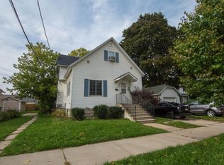 127 Woodlawn Ave #A, Green Bay, WI 54303
