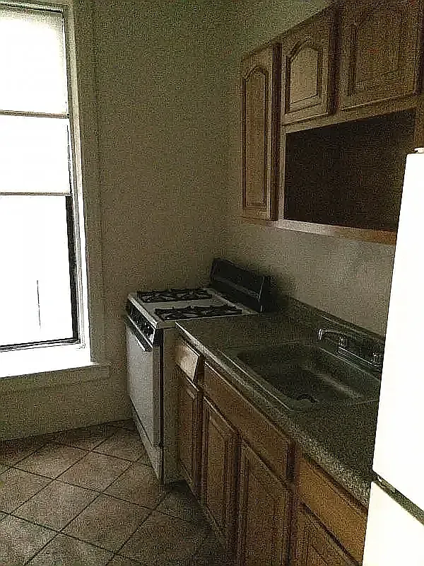 Building Photo - 127 W 137th St #1F