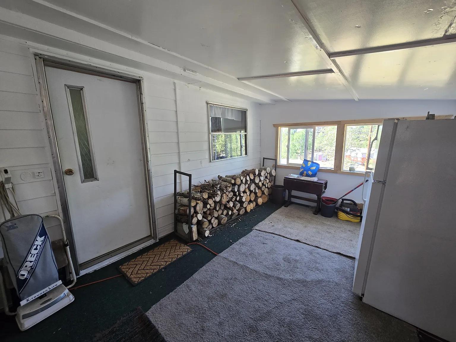 2 bed, 935 sqft, $1,650 — Photo 2