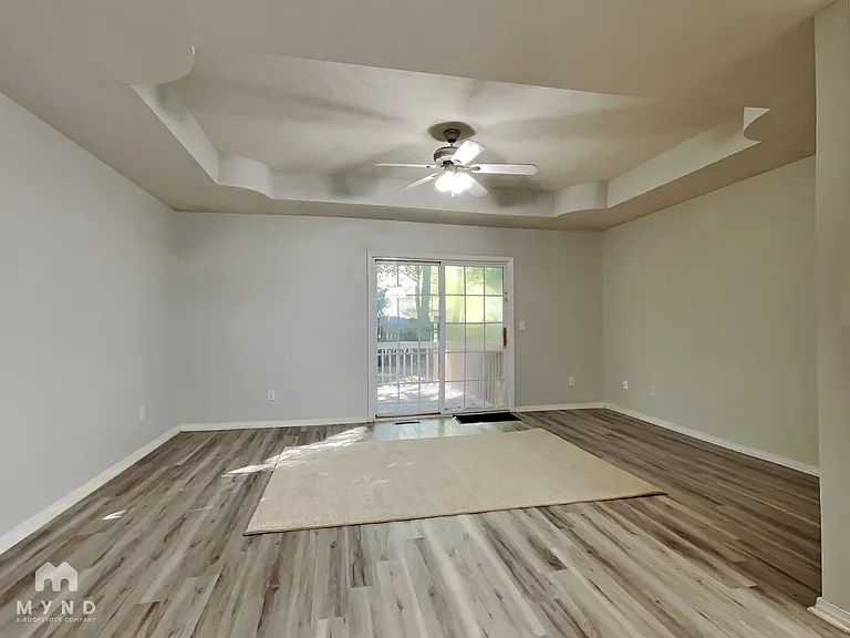 674 N Jonathan Ave — Photo 14