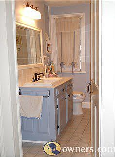 downstairs bath & laundry