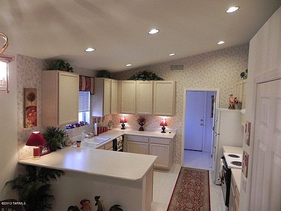 5th image of 9110 E La Palma Dr