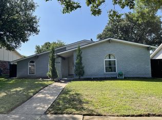 8508 Londonderry Ln, Dallas, TX 75228