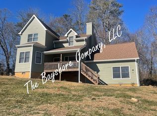 8 Brooks Cove Rd, Candler, NC 28715