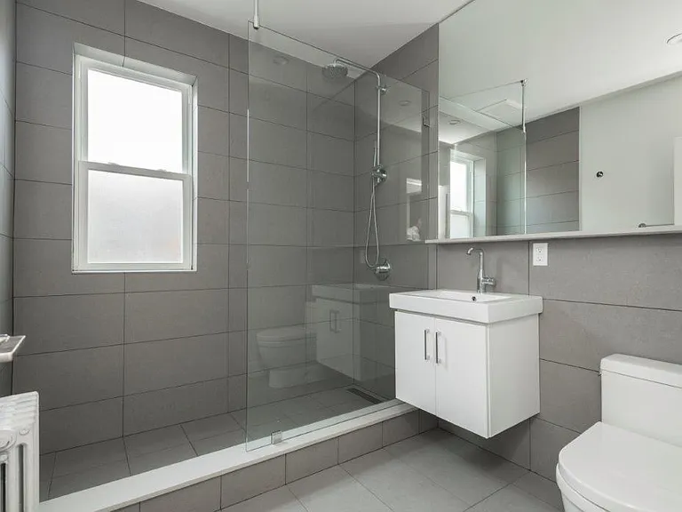 31 South St #12 — Photo 8