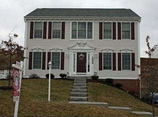 1004 Greenfield Dr, Canonsburg, PA