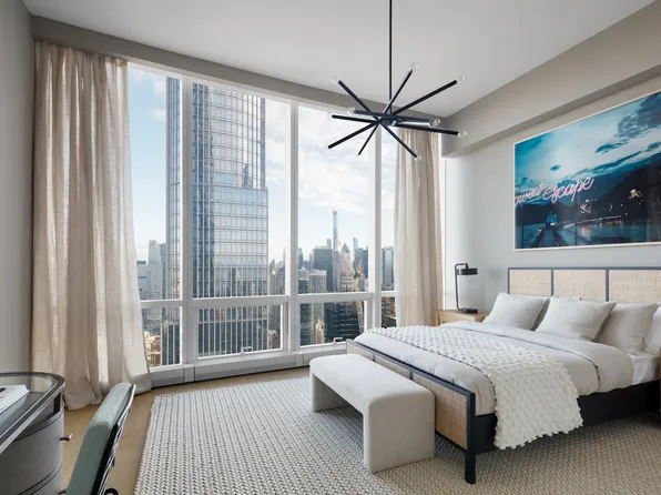 15 Hudson Yards image 8 of 11