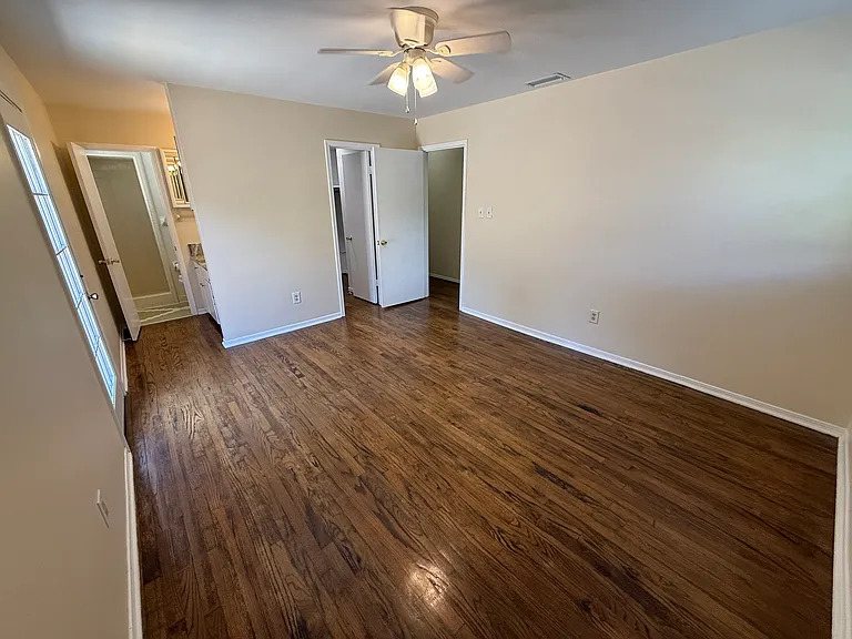 3512 Shadowwood Ct — Photo 17