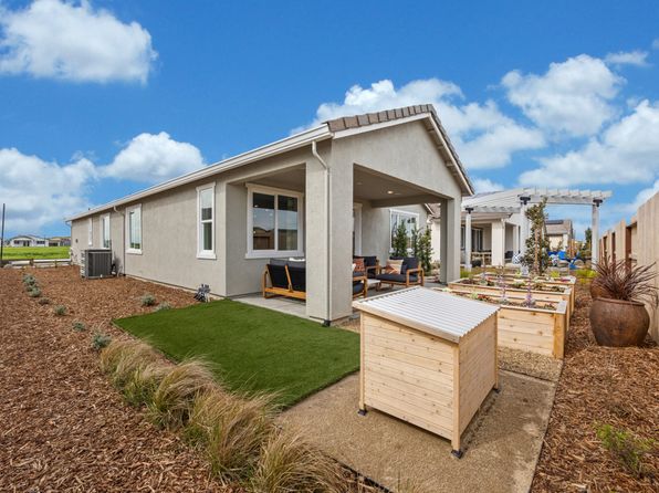 Plan 5 Goldeneye Plan, Esplanade at Madeira Ranch