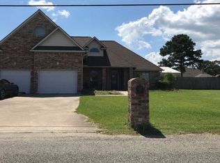 320 Tyler Dr, Orange, TX 77630
