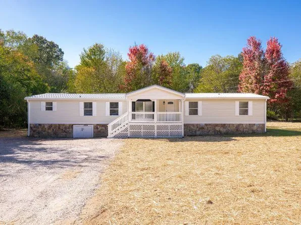 763 Mission Ridge Rd, Rossville, GA 30741