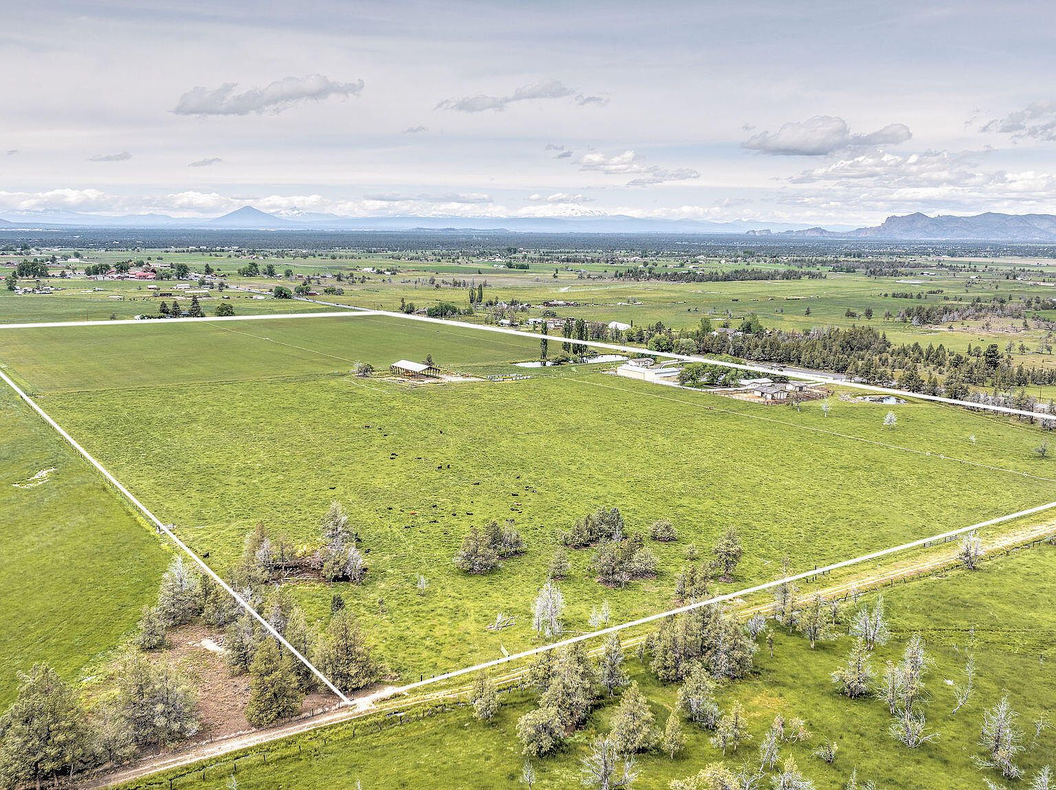 12404 SW Highway 126, Powell Butte, OR 97753 MLS 220148587 Zillow