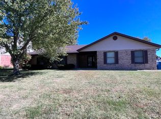 228 Papillon Dr, Swansea, IL