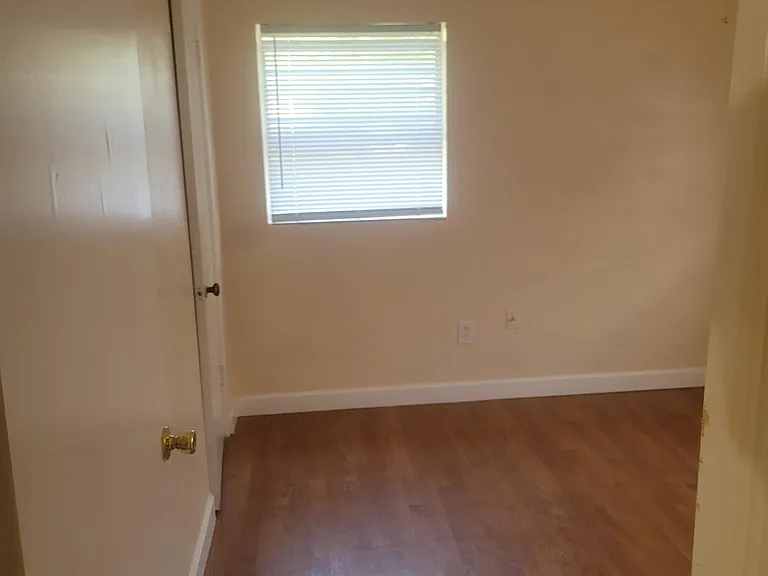 1133 Edith Ave — Photo 18
