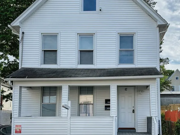 42 Spring St #1, Norwich, CT 06360