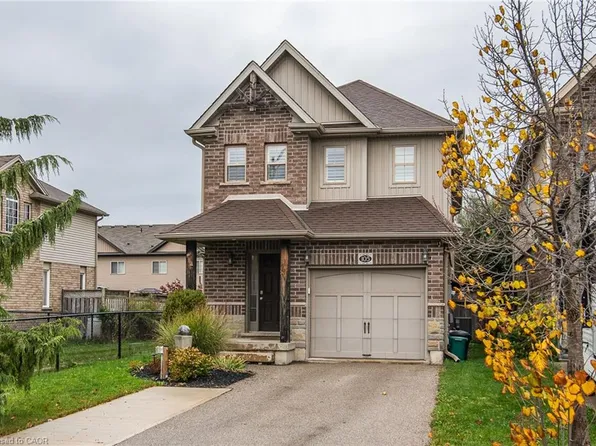 105 Captain McCallum Dr, Wilmot, ON N3A 0B5