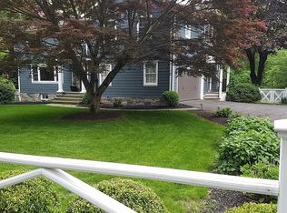 8 Rural Dr, New Canaan, CT 06840