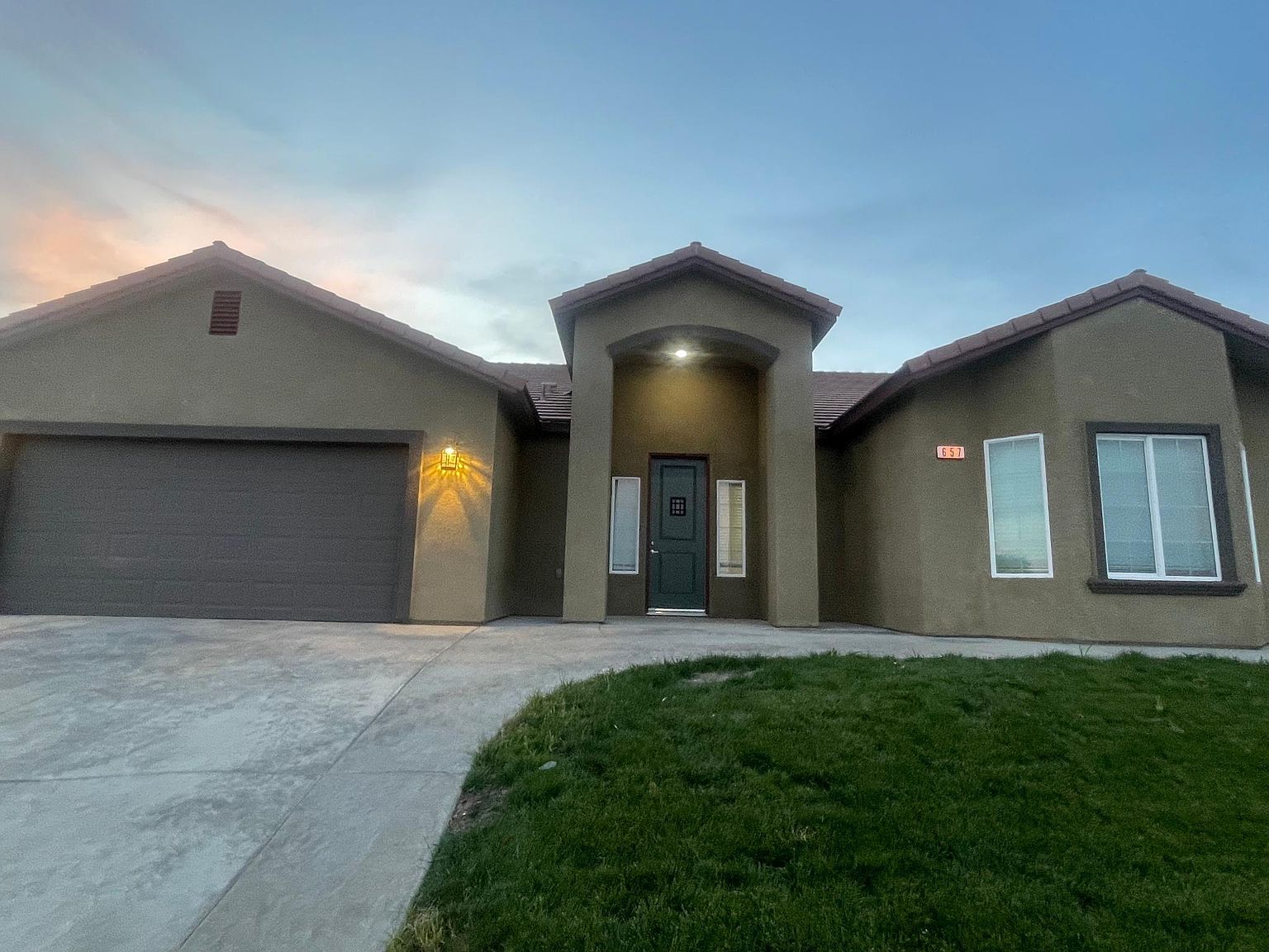 657 Clora Ann Ave, Dinuba, CA 93618 Zillow