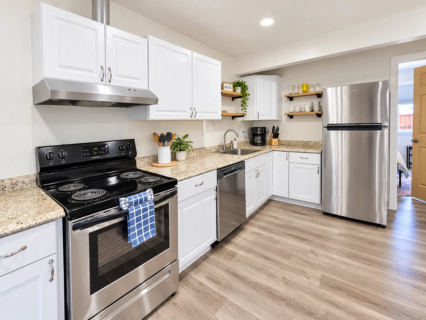 2 bed, $1,950 — Photo 3