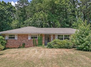 2135 Kilarney Rd, Decatur, GA 30032