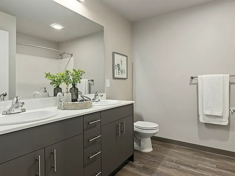 Belfair View Apartments — Photo 16